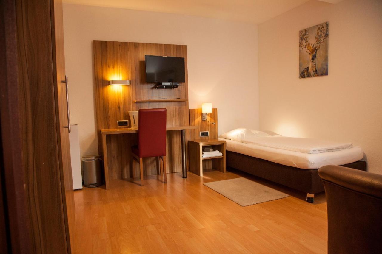 Gaestehaus Haeuser Linden  Luaran gambar
