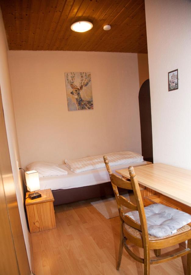 Gaestehaus Haeuser Linden  Luaran gambar