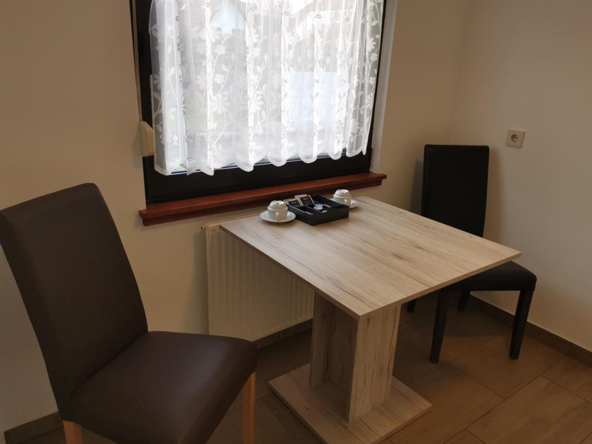 Gaestehaus Haeuser Linden  Luaran gambar